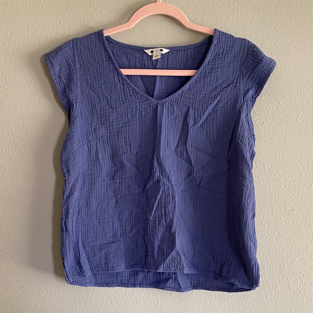 THREE DOTS | Top